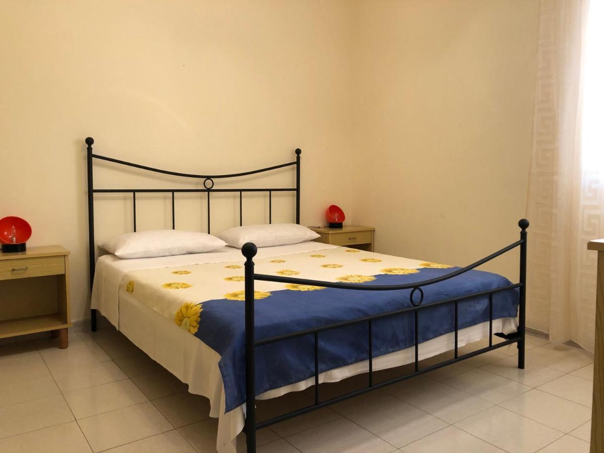 Residenza Iris Vista Mare Villa Gallipoli Bagian luar foto
